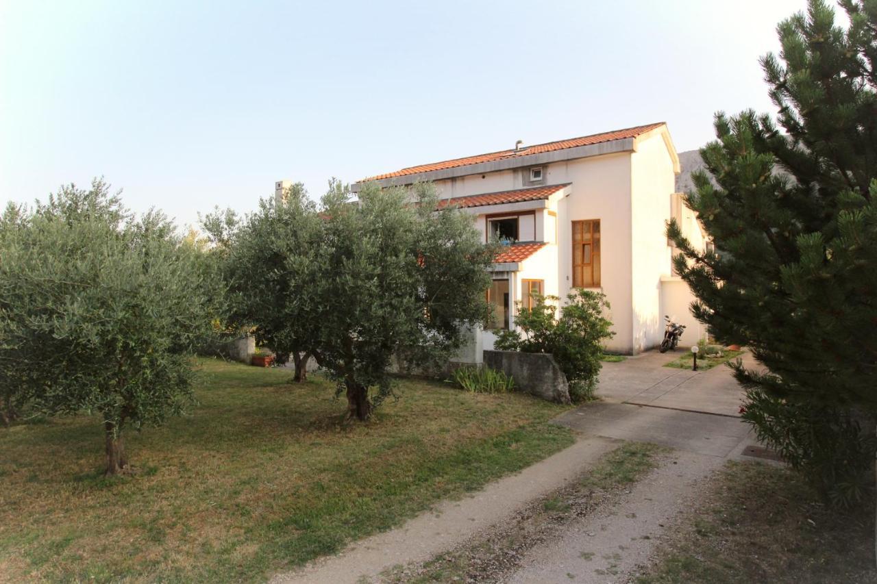 Apartments Petrica Baska  Exterior photo